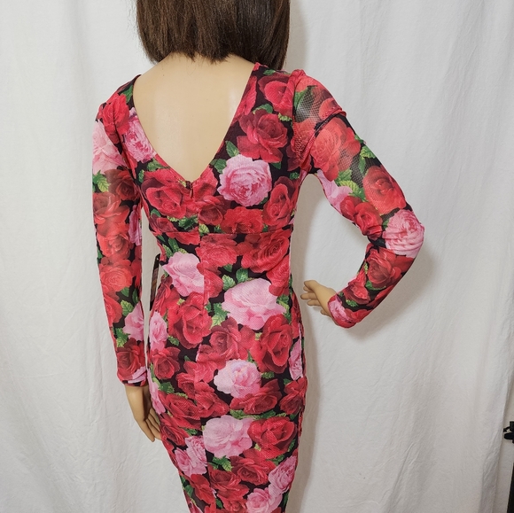 NWOT BEBE FLORAL PRINT DRESS - Picture 3 of 6
